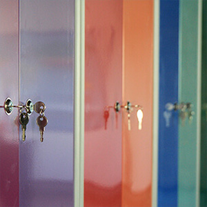 Цветные гардеробный металлические шкафы для офисов
